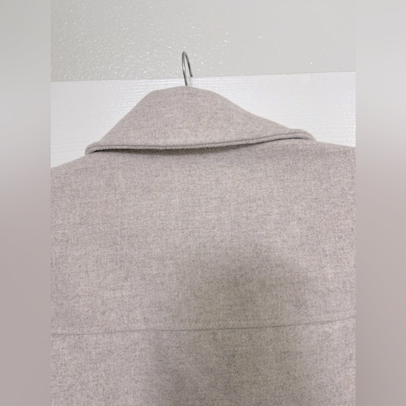 H&M Beige Shacket Size XSmall - Picture 11 of 11